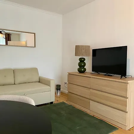 Aparthotel Dene Living 3*
