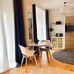 Dene Living شقة فندقية 3*